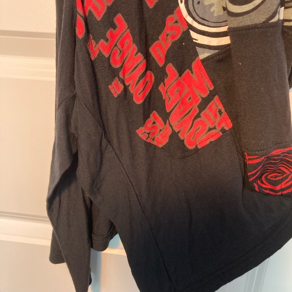 Dress with asymmetrical bottom with side slits - Picture 3 of 7